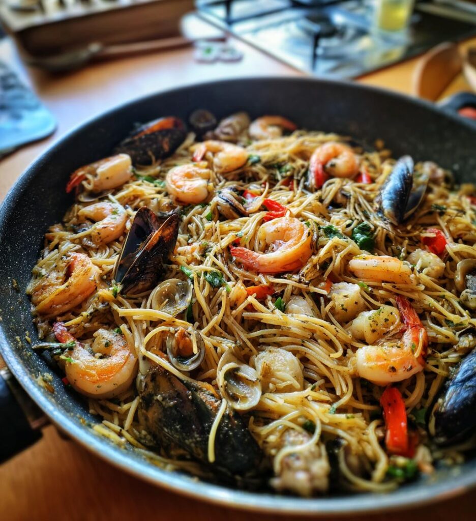 Seafood Fideuà Paella