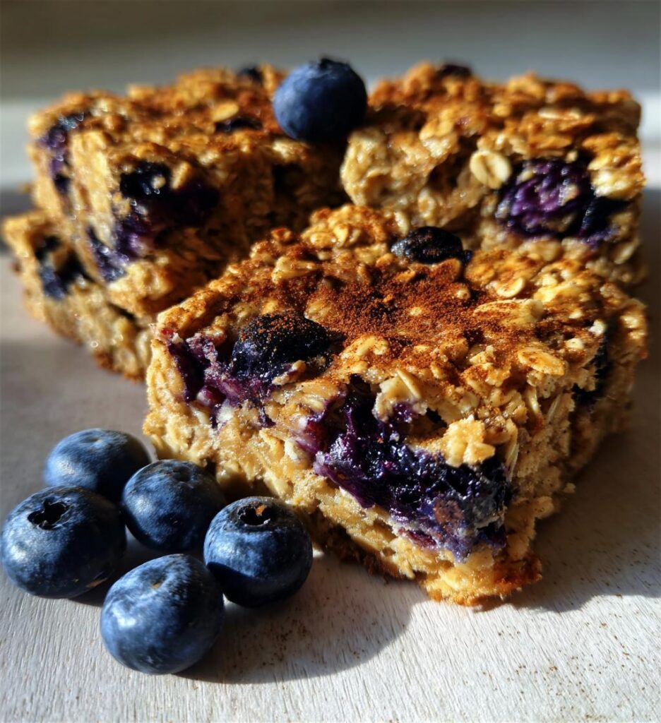 blueberry oatmeal breakfast bars